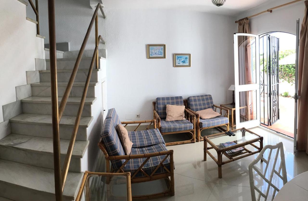 Vila Pinos 20 Menyber Nerja Exteriér fotografie